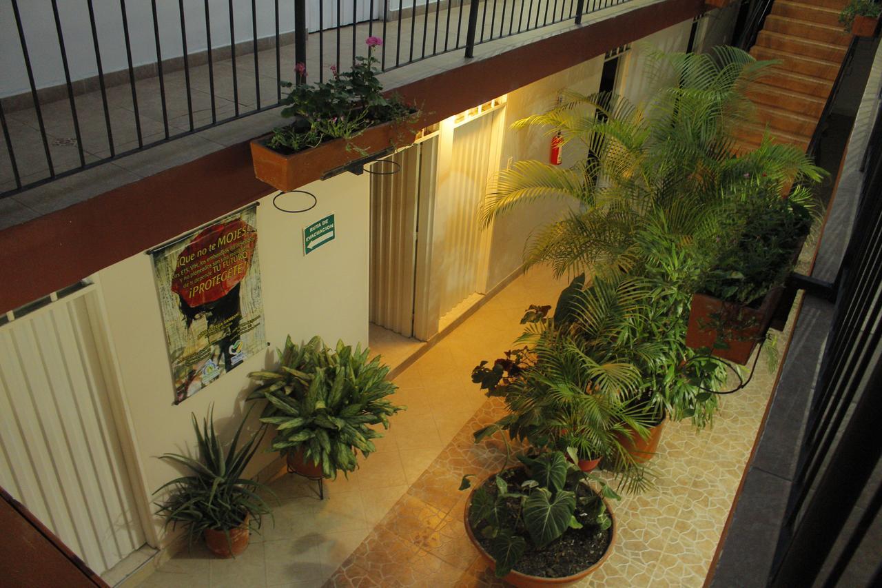 Hotel Pacifico Cerca Al Aeropuerto Palmira  Exterior foto